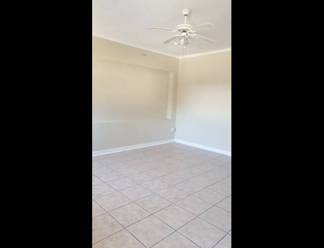 1 bed property to rent in SAVOY ESTATE